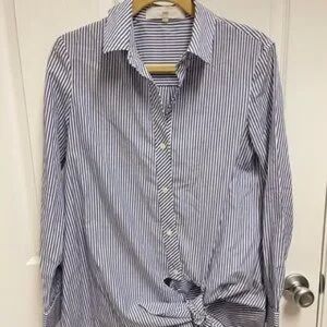 Everlane Navy and White Striped Men's Shirt